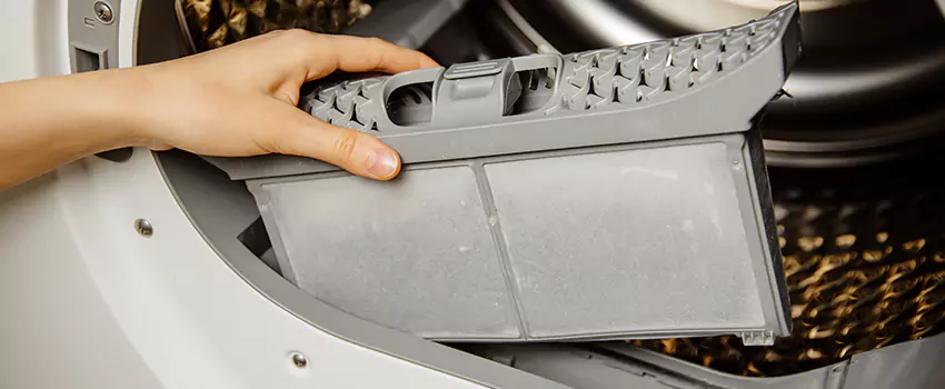 Signs Of A Clogged Dryer Lint Trap in Antioch, California